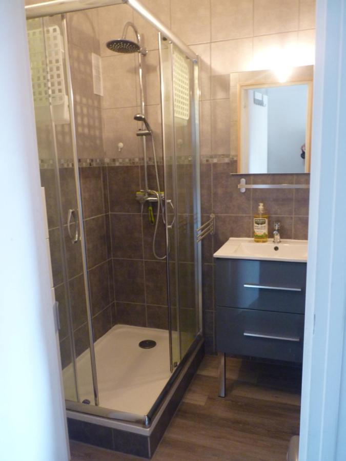 Le Perce-Neige Centre Station Apartment Ризул Екстериор снимка