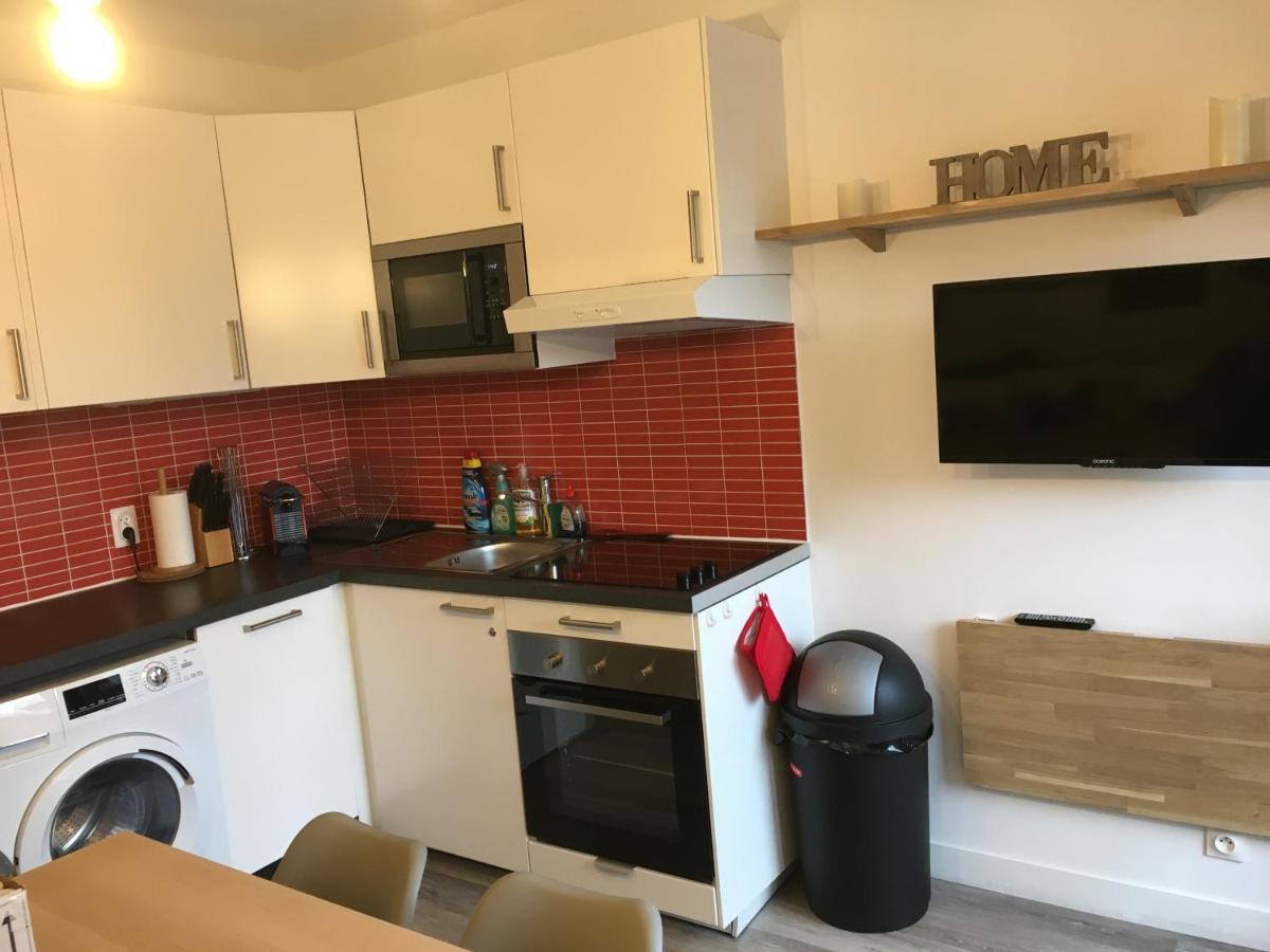 Le Perce-Neige Centre Station Apartment Ризул Екстериор снимка